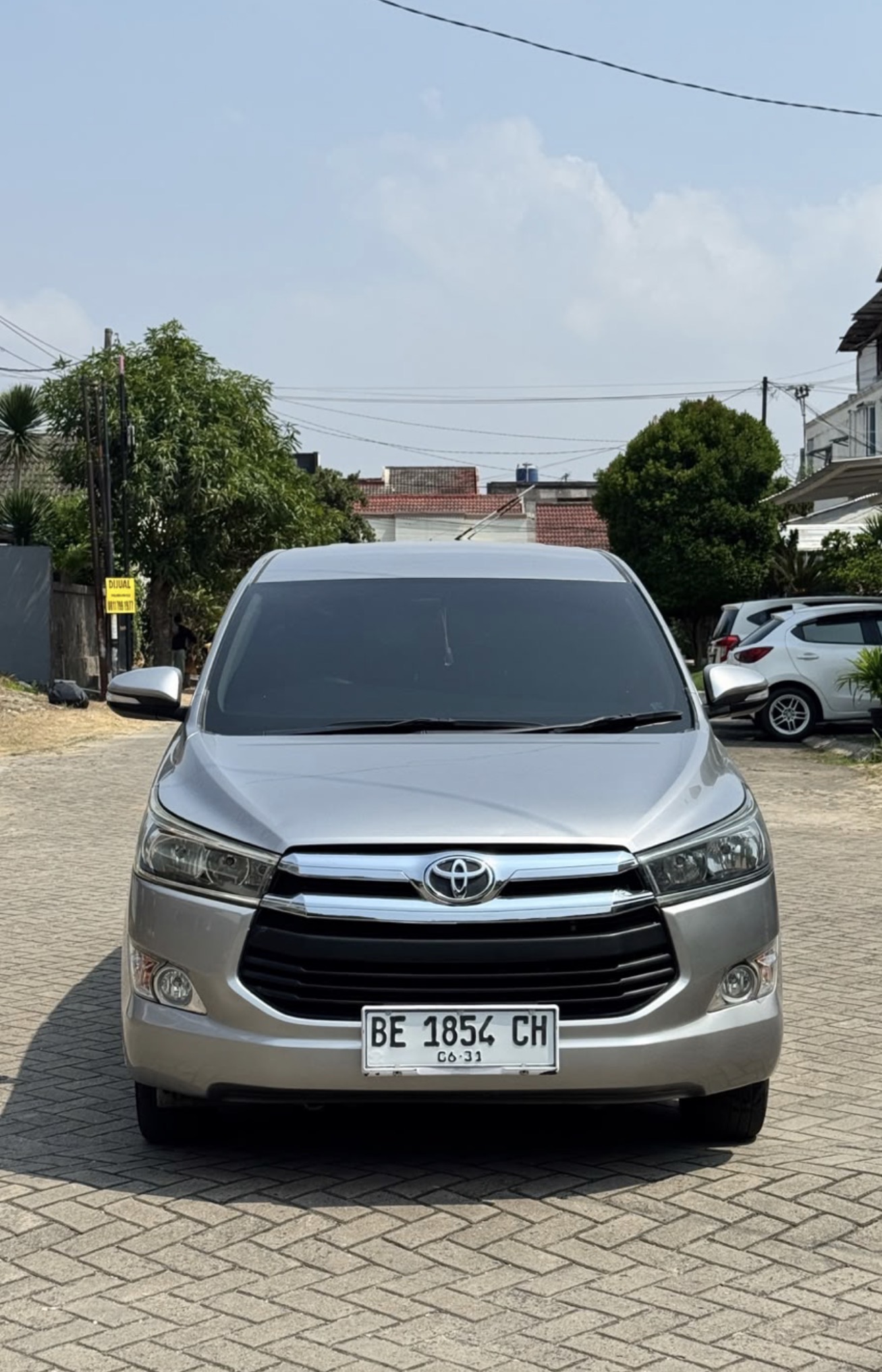Toyota Kijang Innova Reborn G